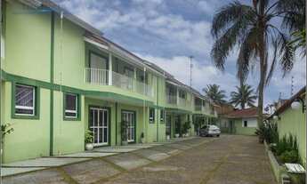 Imagem: Casa em Villge com 2 Suítes, 90m² por