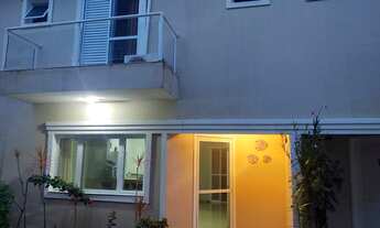 Imagem: Casa com 3 Quartos, 102m² por R$ 950.000