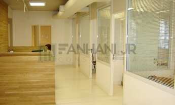 Imagem: 2 banheiro na Avenida Ibirapuera