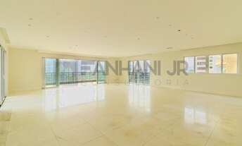 Imagem 2: Venha se surpreender com essa incrível residência de luxo! Com 3 suítes espaçosas, sendo