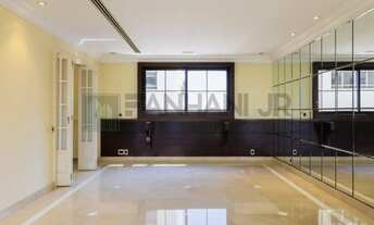 Imagem 5: Com uma área privativa de 315m2, este apartamento luxuoso conta com um espaçoso living par