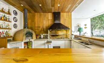 Imagem 2: Casa magnifica à venda no Jardim Europa, São Paulo-SP: 5 quartos, 5 suítes, 6 salas, 10 ba