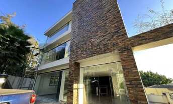 Imagem: Imóvel comercial de alto padrão para locação