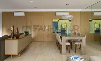 Imagem 3: Apartamento à venda em São Paulo - Vila Nova Conceição com 3 quartos, 3 suítes e 157m² de