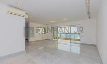 Imagem 2: Venha conhecer o apartamento dos seus sonhos! Totalmente pronto para morar e impecável, es