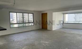 Imagem 2: Apartamento de alto padrão no coração de São Paulo: 3 quartos, 3 suítes, 3 salas, 5 banhei