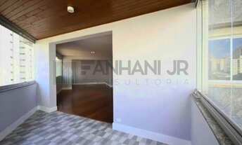 Imagem 3: Apartamento Espaçoso em Moema: 4 Quartos, 3 Suítes e 3 Vagas de Garagem!