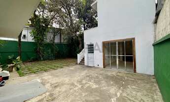 Imagem 5: Aluguel de Casa Comercial de Alto Padrão no Jardim Paulistano, São Paulo-SP: 5 Salas, 4 Ba