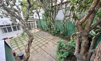 Imagem 6: Aluguel de Casa Comercial de Alto Padrão no Jardim Paulistano, São Paulo-SP: 5 Salas, 4 Ba