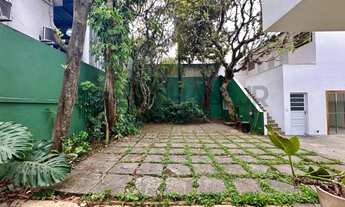 Imagem 3: Aluguel de Casa Comercial de Alto Padrão no Jardim Paulistano, São Paulo-SP: 5 Salas, 4 Ba