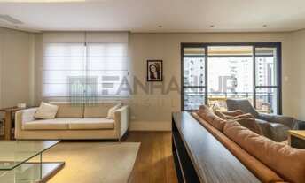 Imagem 2: Imóvel para Locação em Moema: 4 Quartos, 2 Suítes, 3 Salas, 4 Banheiros, 4 Vagas, 220m² e