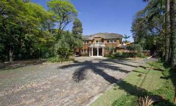 Imagem 6: Excelente oportunidade de locação: Casa comercial com 6 salas, 5 banheiros e 40 vagas no J