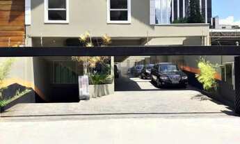 Imagem 5: Locação de Casa Comercial de Alto Padrão em Pinheiros, São Paulo - 1.200m², 19 Salas, 6 Ba