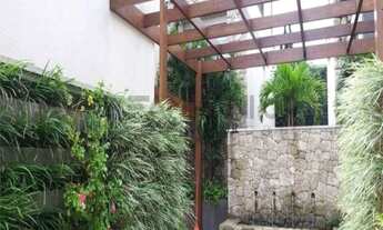 Imagem 6: Vendo Belíssima casa de condomínio no Jd. Europa com 480 m² com 4 suítes e 4 vagas. Imóve