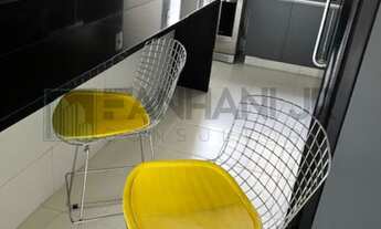 Imagem 4: Alugo excelente apto na Rua Benedito Lapin. Apartamento com living e terraço gourmet ampl