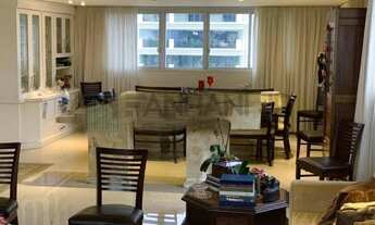 Imagem 2: Descubra o seu novo lar no coração do Itaim Bibi! Com uma localização privilegiada na Rua