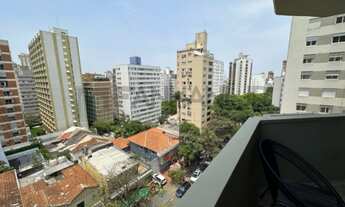 Imagem 3: Com uma localização privilegiada no Via Frattina, na Rua Bela Cintra, este espaçoso aparta