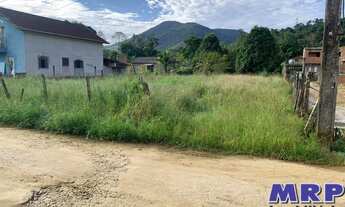 Imagem 3: Terreno em Ubatuba em Bairro residencial, a poucos metros do asfalto