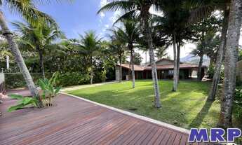 Imagem: Casa Pé na Areia na Praia da Maranduba