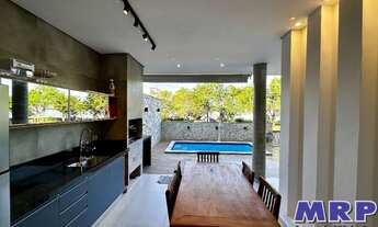 Imagem 7: Casa frente mar na Praia da Lagoinha em Ubatuba. Alto padrão. 6 suítes