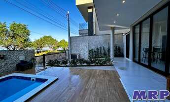 Imagem 4: Casa frente mar na Praia da Lagoinha em Ubatuba. Alto padrão. 6 suítes
