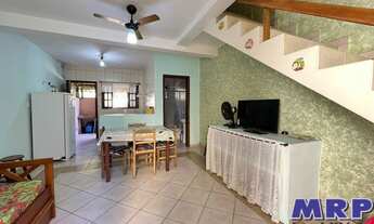 Imagem 2: Sobrado à venda na Maranduba. 2 dormitórios, aceita financiamento. Condomínio fechado