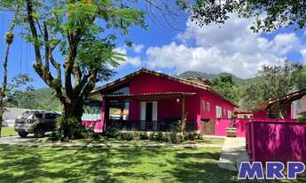 Imagem: Chácara em Ubatuba, com piscina, próximo