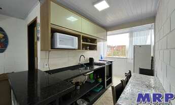 Imagem 6: Apartamento em Ubatuba. Praia do Sapê. Condomínio com piscina e portaria 24 horas