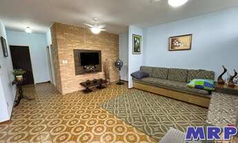 Imagem 4: Casa em Ubatuba, localizada a 200 metros da Praia do Sapê, com escritura !