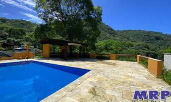 Imagem 4: Praia da Lagoinha em Ubatuba. Casa á venda, 6 dormitórios. Com piscina