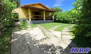 Imagem 2: Casa à venda em Ubatuba, muito bem localizada no bairro da Maranduba a 150 metros da praia