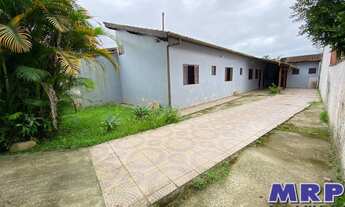 Imagem: Casa a venda em Ubatuba, com 3 dormitórios
