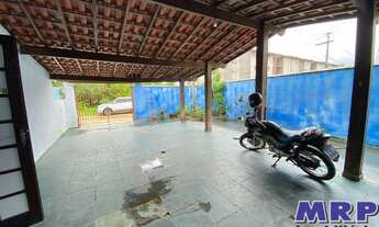 Imagem 2: Casa a venda em Ubatuba a 750 metros da praia do sapê, com 4 dormitórios, oportunidade !