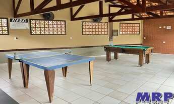 Imagem 4: Apartamento a venda em Ubatuba, com 2 dormitórios, sendo 1 suíte , dentro de condomínio a