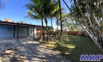 Imagem 4: Casa á venda na Praia da Lagoinha, em Ubatuba. 3 dormitórios. Com edícula