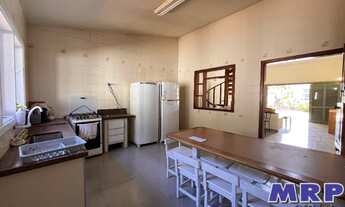 Imagem 7: Casa à venda em Ubatuba, na Praia da Lagoinha. Condomínio fechado. 6 quartos