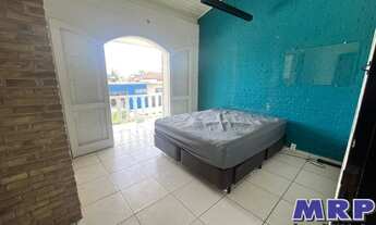 Imagem 2: Sobrado a venda em Ubatuba, a 200 metros da praia do Sapê, com 2 suítes!