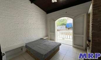 Imagem 6: Sobrado a venda em Ubatuba, a 200 metros da praia do Sapê, com 2 suítes!