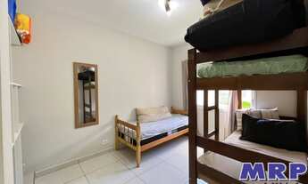 Imagem 7: Praia da Maranduba. Apartamento à venda. 2 dormitórios. Com piscina. a 350 metros da praia