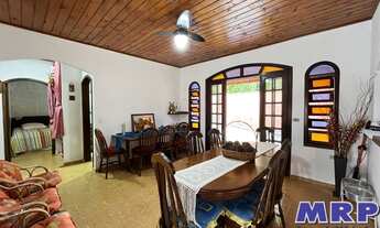 Imagem 6: Casa à venda em Ubatuba. Com piscina. 2 dormitórios. Sertão da Quina