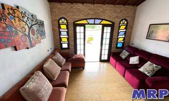 Imagem 4: Casa à venda em Ubatuba. Com piscina. 2 dormitórios. Sertão da Quina