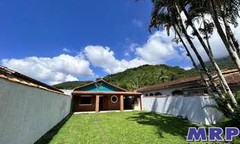 Imagem 3: Casa com 3 dormitórios á venda em Ubatuba. Bairro Sertão da Quina. Casa com quintal