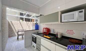 Imagem 4: Apartamento à venda. A 200 metros da Praia do Sapê. Condomínio com piscina