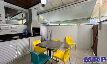 Imagem 7: Tríplex à venda em Ubatuba. com 3 dormitórios. Saco da Ribeira em Ubatuba. Com área de laz