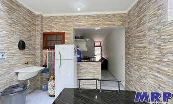 Imagem 7: Apartamento à venda. A 200 metros da Praia do Sapê. Condomínio com piscina