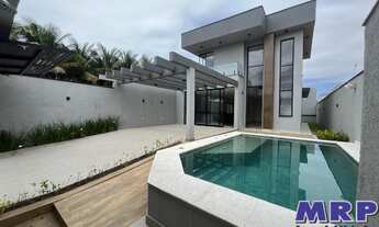 Imagem: Casa alto padrão em Caraguatatuba no bairro