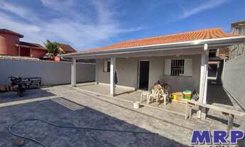 Imagem: Casa à venda em Ubatuba. 3 suítes, Praia
