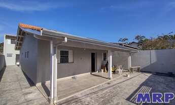 Imagem 4: Casa à venda em Ubatuba. 3 suítes, Praia do Sapê. Casa + sobrado. Bem localizada