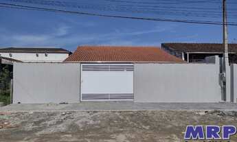 Imagem 2: Casa à venda em Ubatuba. 3 suítes, Praia do Sapê. Casa + sobrado. Bem localizada