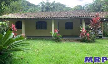 Imagem: Chácara à venda em Ubatuba. Casa com 3